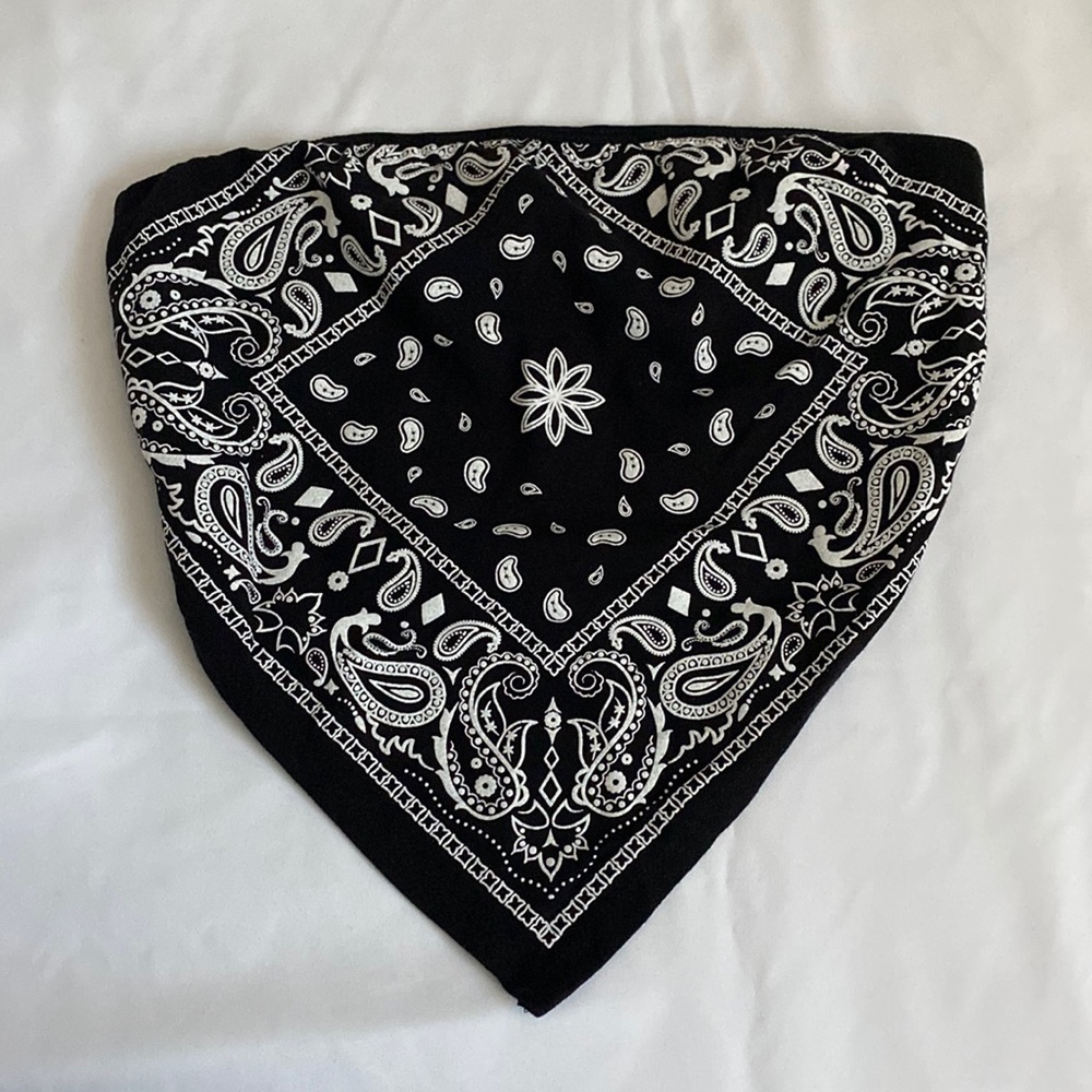 bandanna style strapless top
